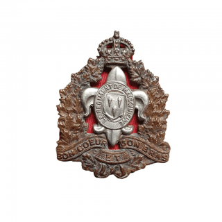 Le Regiment De Maisonneuve – Cap Badge With Original Backing