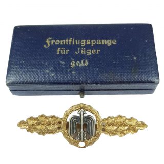 Frontflugspange Für Jäger In Gold – With Matching Blue Case