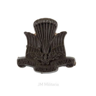 Canadian Parachute Corps – Bakelite Brown Cap Badge