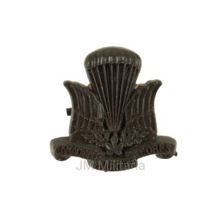 Canadian Parachute Corps – Bakelite Cap Badge