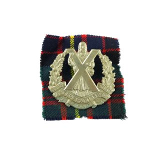 Queen’s Own Cameron Highlanders Of Canada – Cap Badge And Tartan