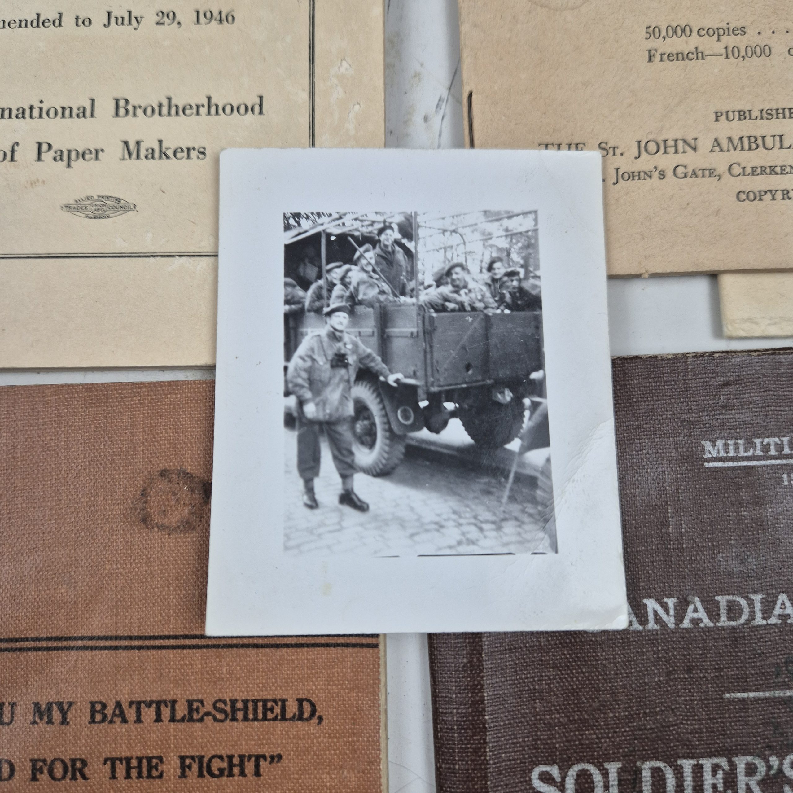 Cameron Highlanders of Ottawa grouping - William SNELLING - Image 8