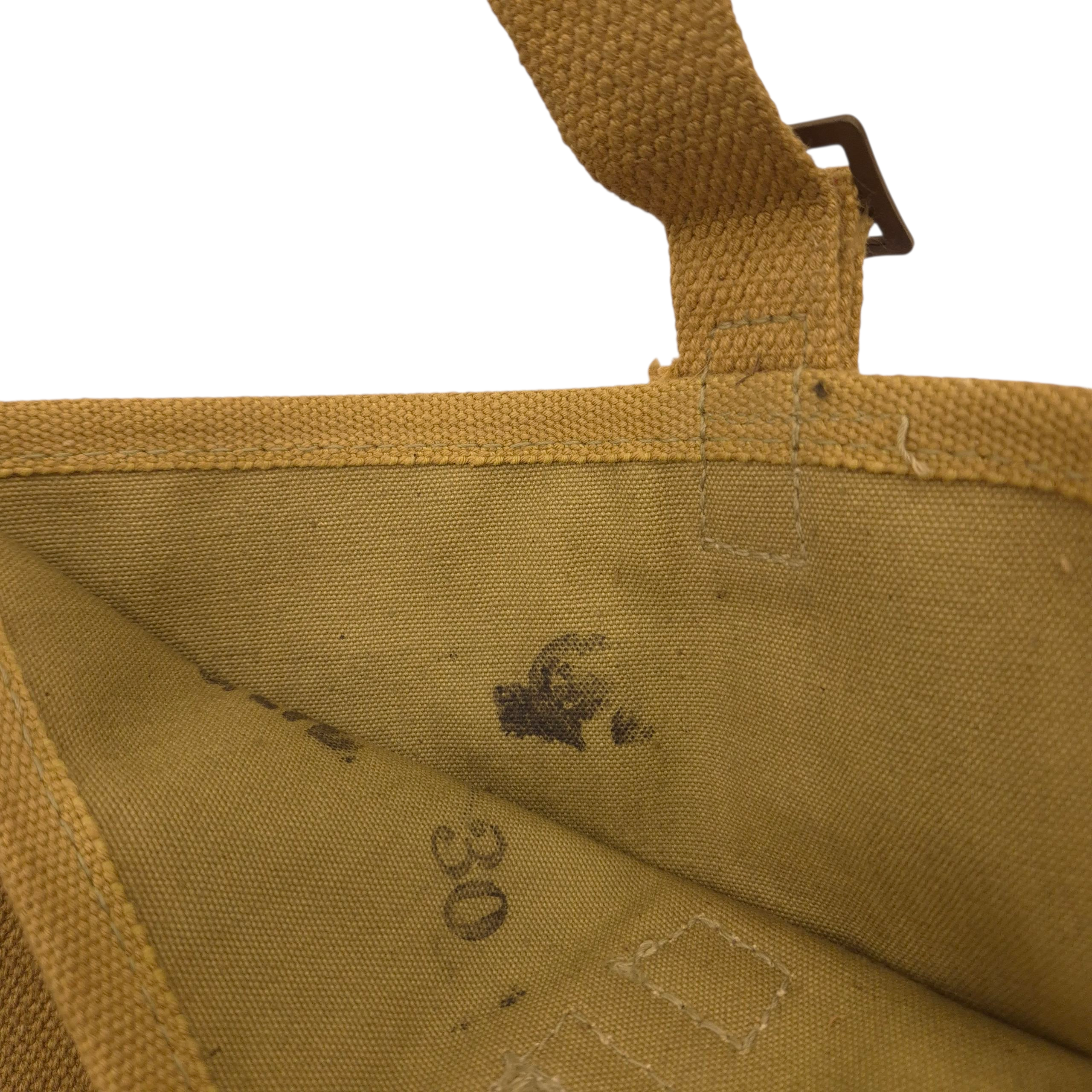 Canadian P37 Entrenchingtool Cover - Image 3