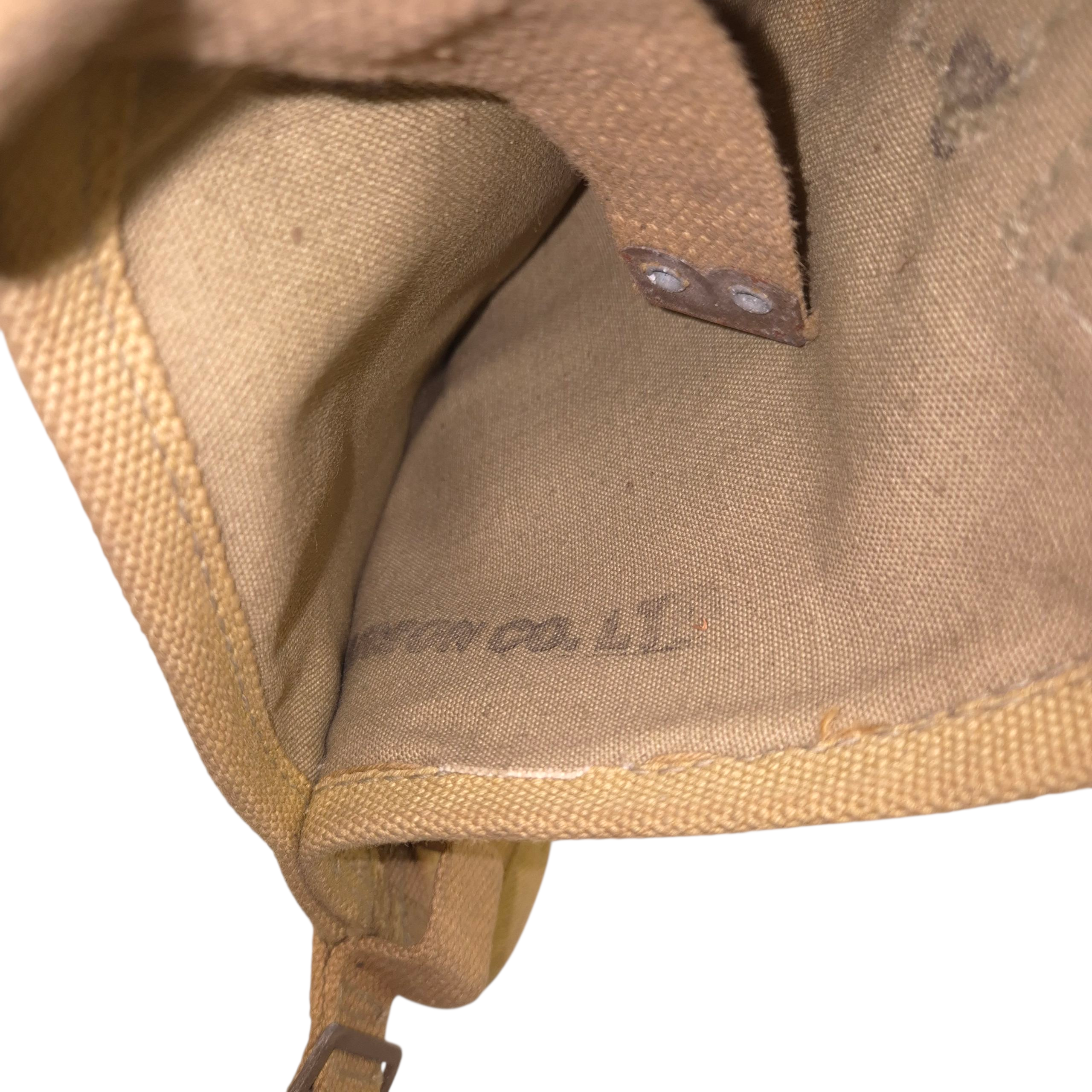 Canadian P37 Entrenchingtool Cover - Image 4