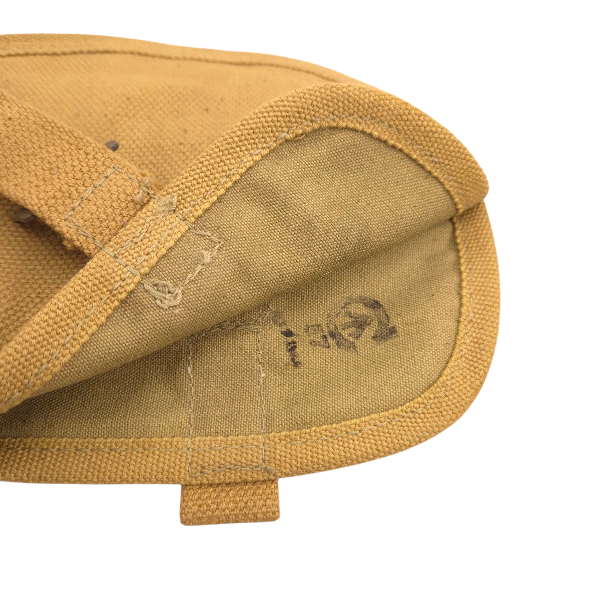 Canadian P37 Entrenchingtool Cover and Helve - Image 4