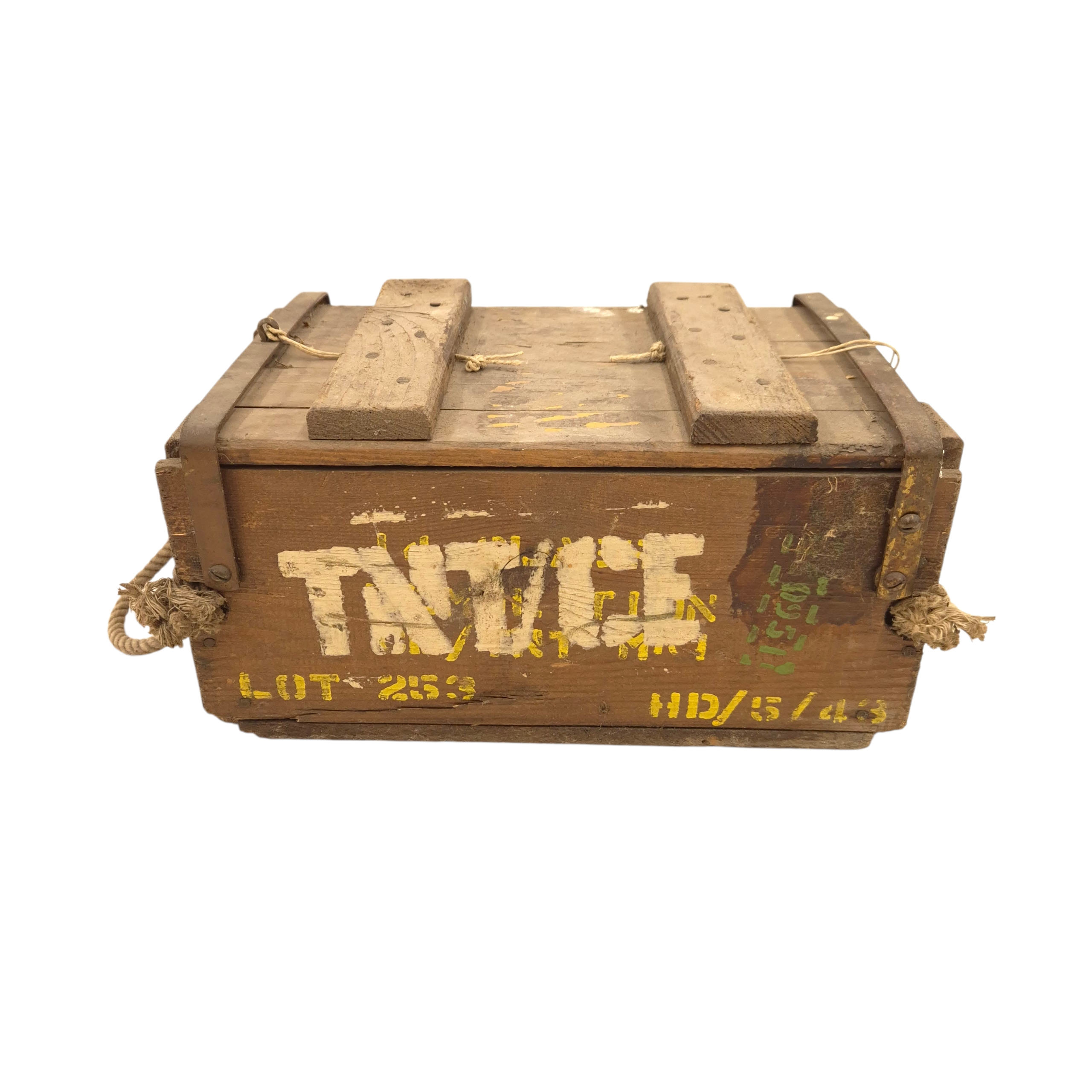 British CE/TNT MkI wooden crate - 1943