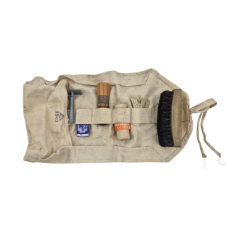 British Holdall – 1943
