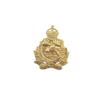 Algonquin Regiment – Cap badge