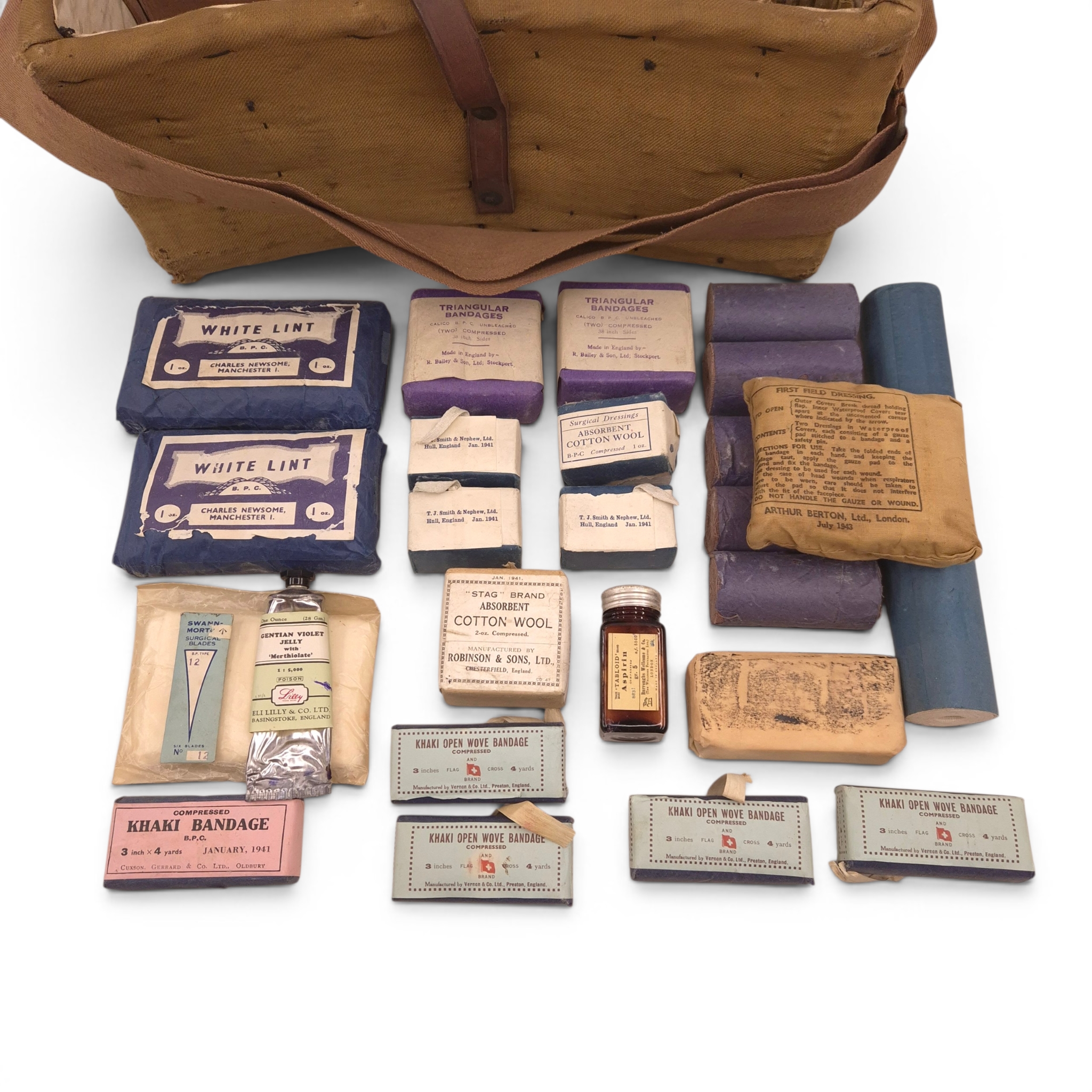 British Medical Pannier - 1941 - Image 6