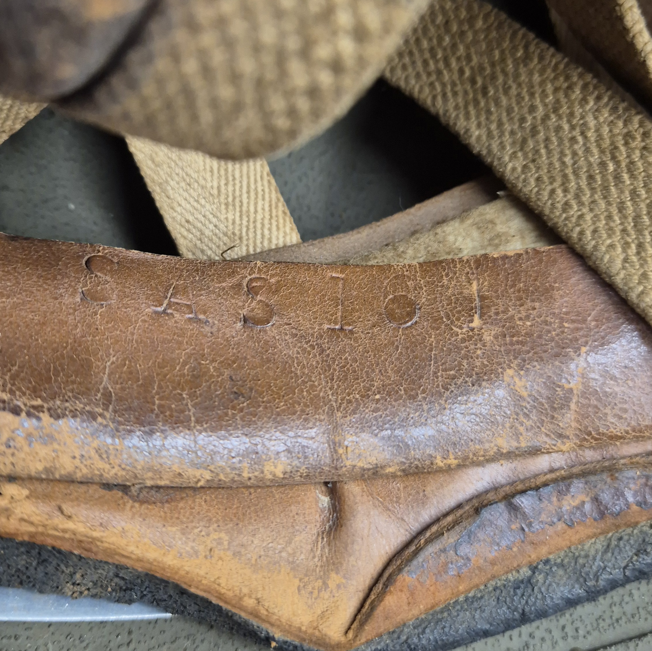 British MkII Paratrooper Helmet - BMB 1944 - "S.A.S." - Image 7