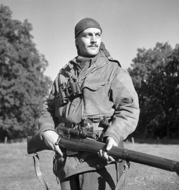 British No32 MkIII Sniper Rifle Scope and Mounting - Image 17