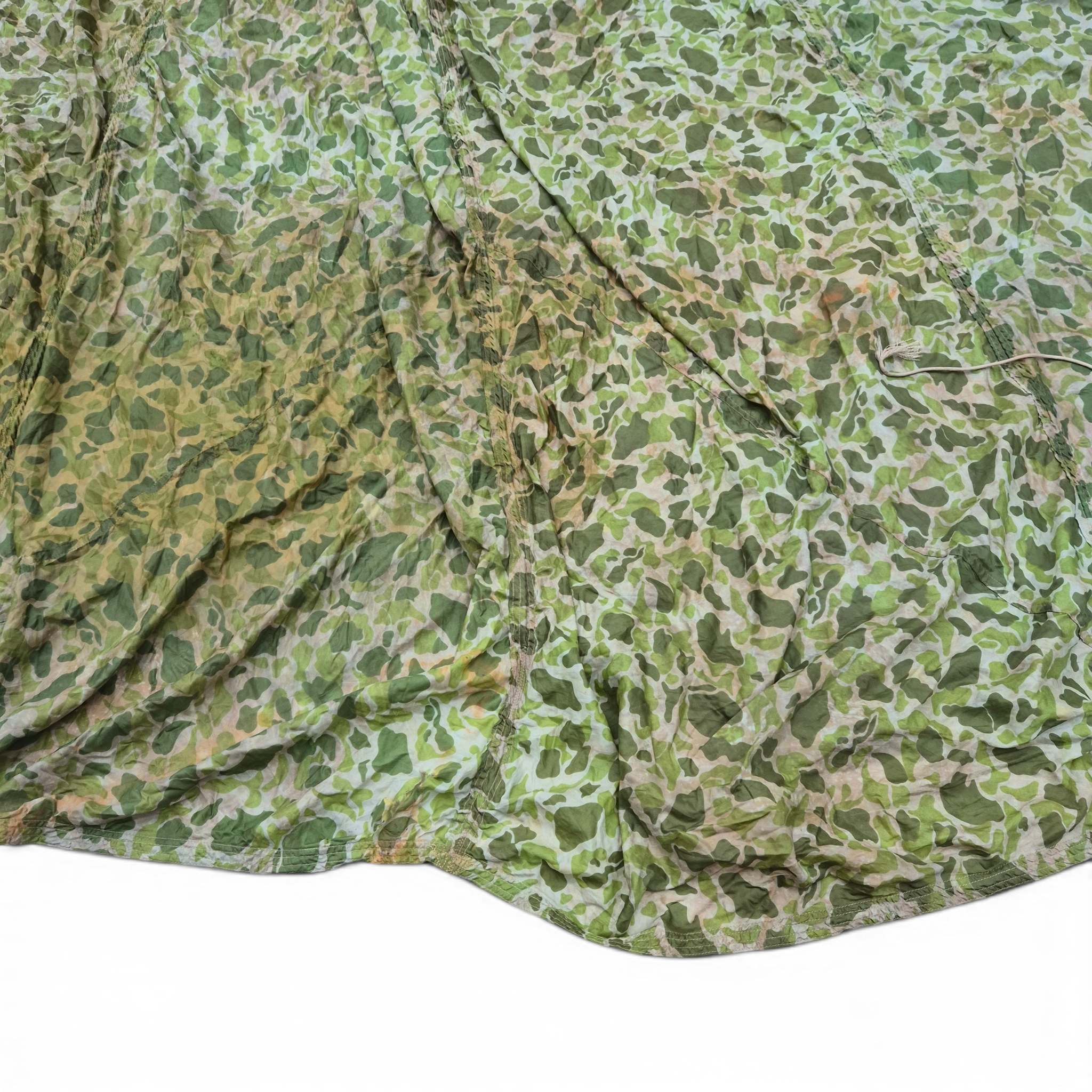 U.S. Camouflaged Parachute - July 1943 - Image 7