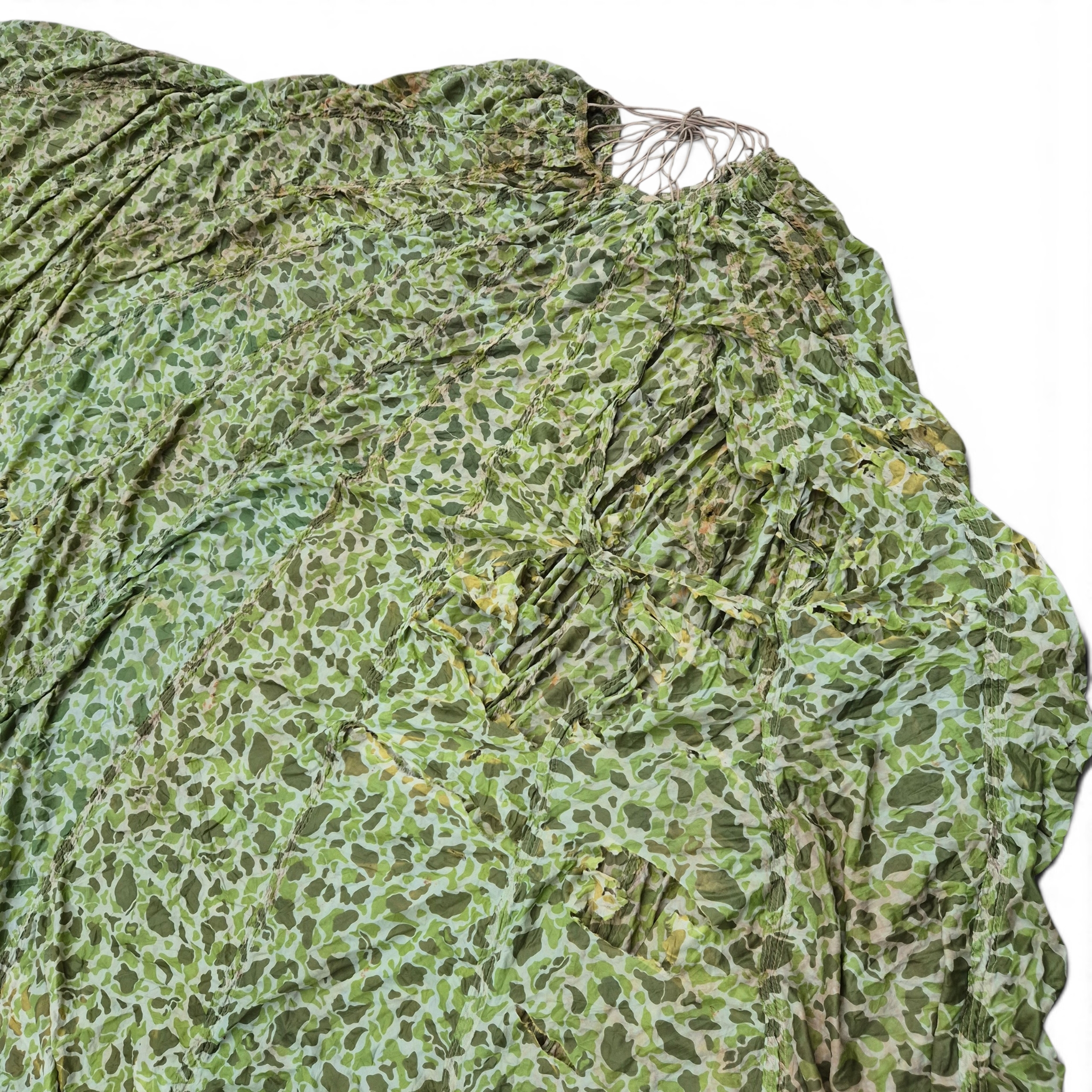 U.S. Camouflaged Parachute - July 1943 - Image 11