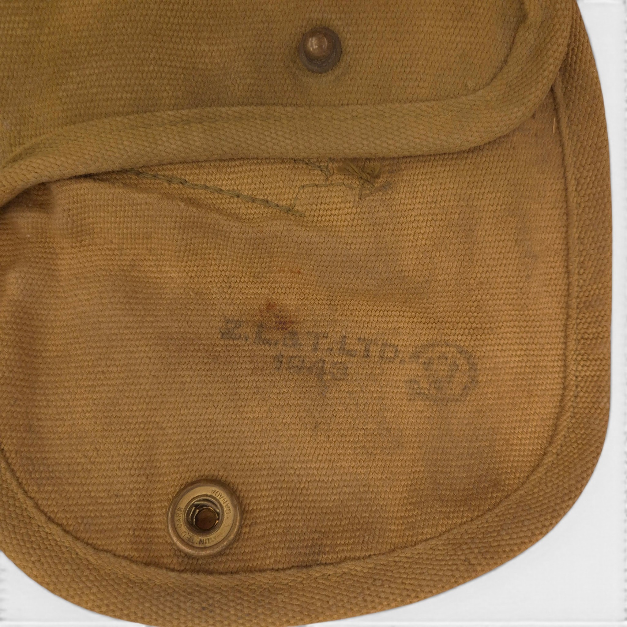 Canadian P37 Web Equipment Grouping - Image 8
