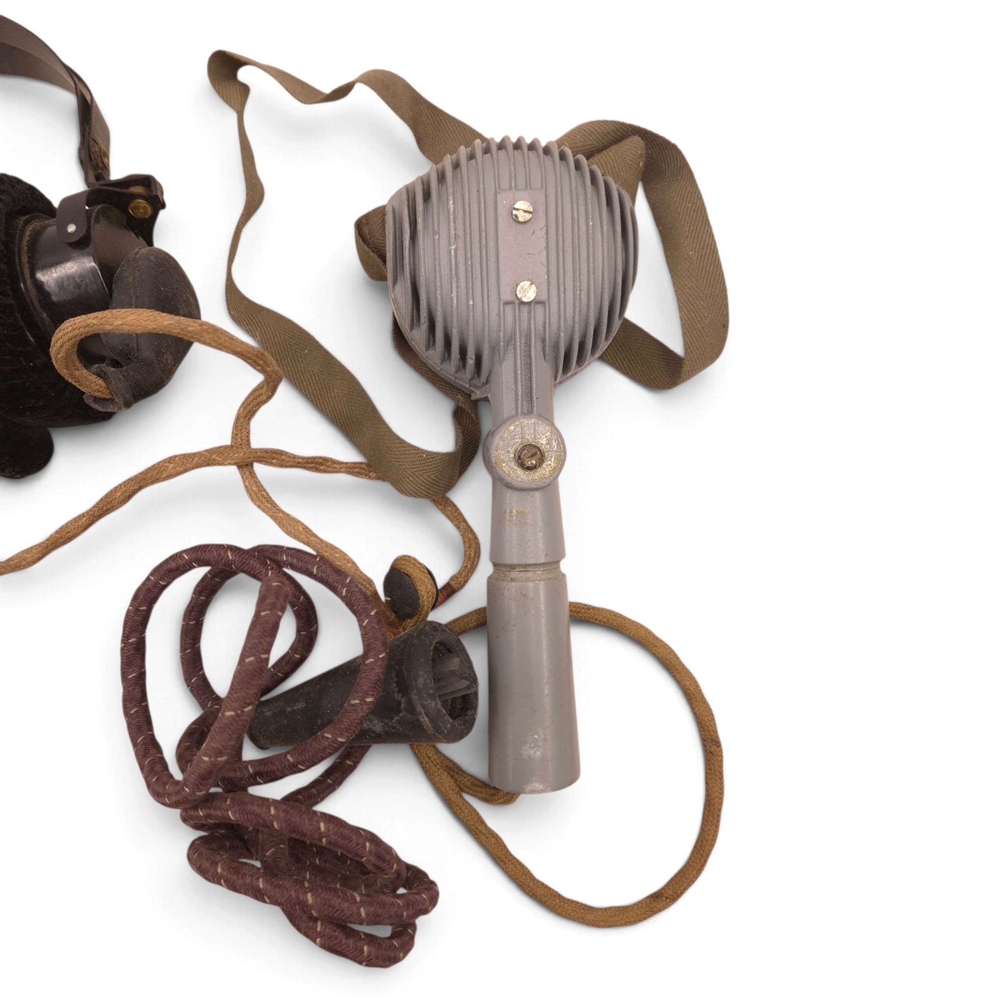 British/Canadian Headphones and Microphone in cardboard-box - Image 6
