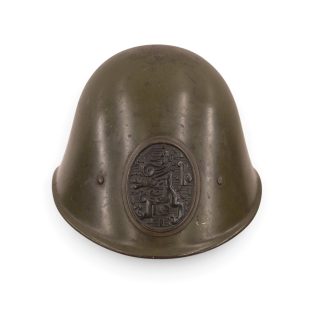 Dutch M34 Helmet – De Volharding, Amsterdam