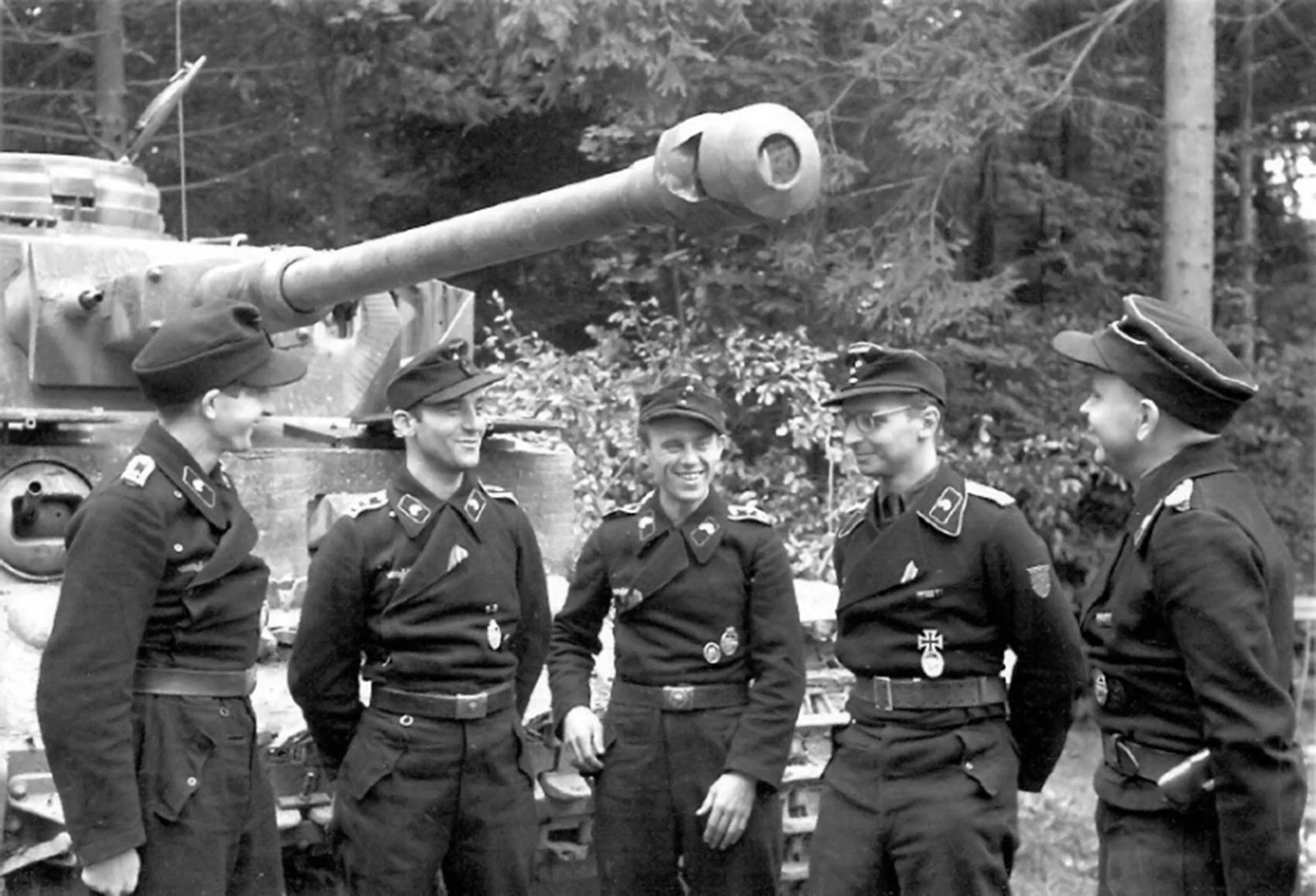 German Heer Panzer Trousers - Image 22