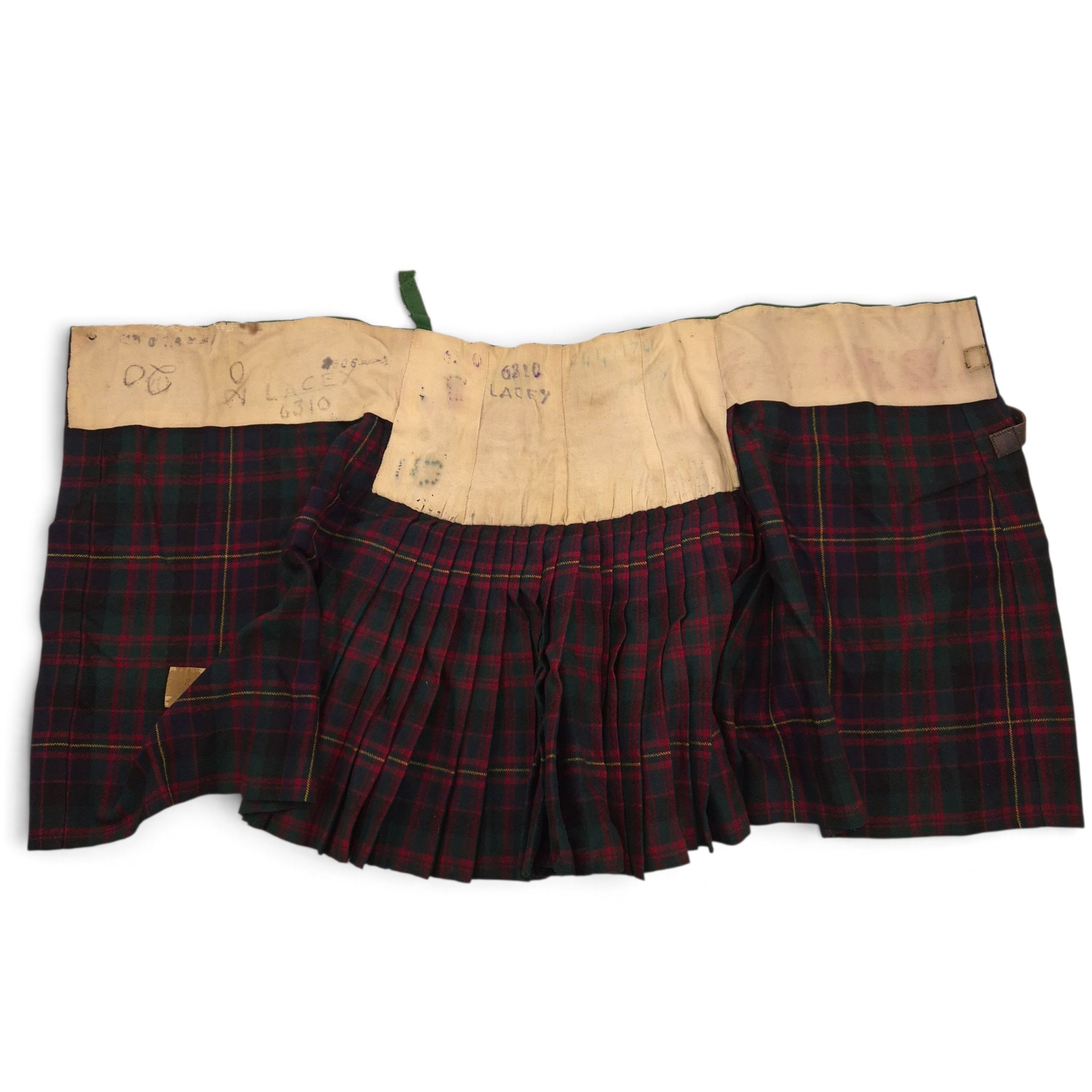 Cameron Highlanders Kilt - Cameron of Erracht tartan - Image 5