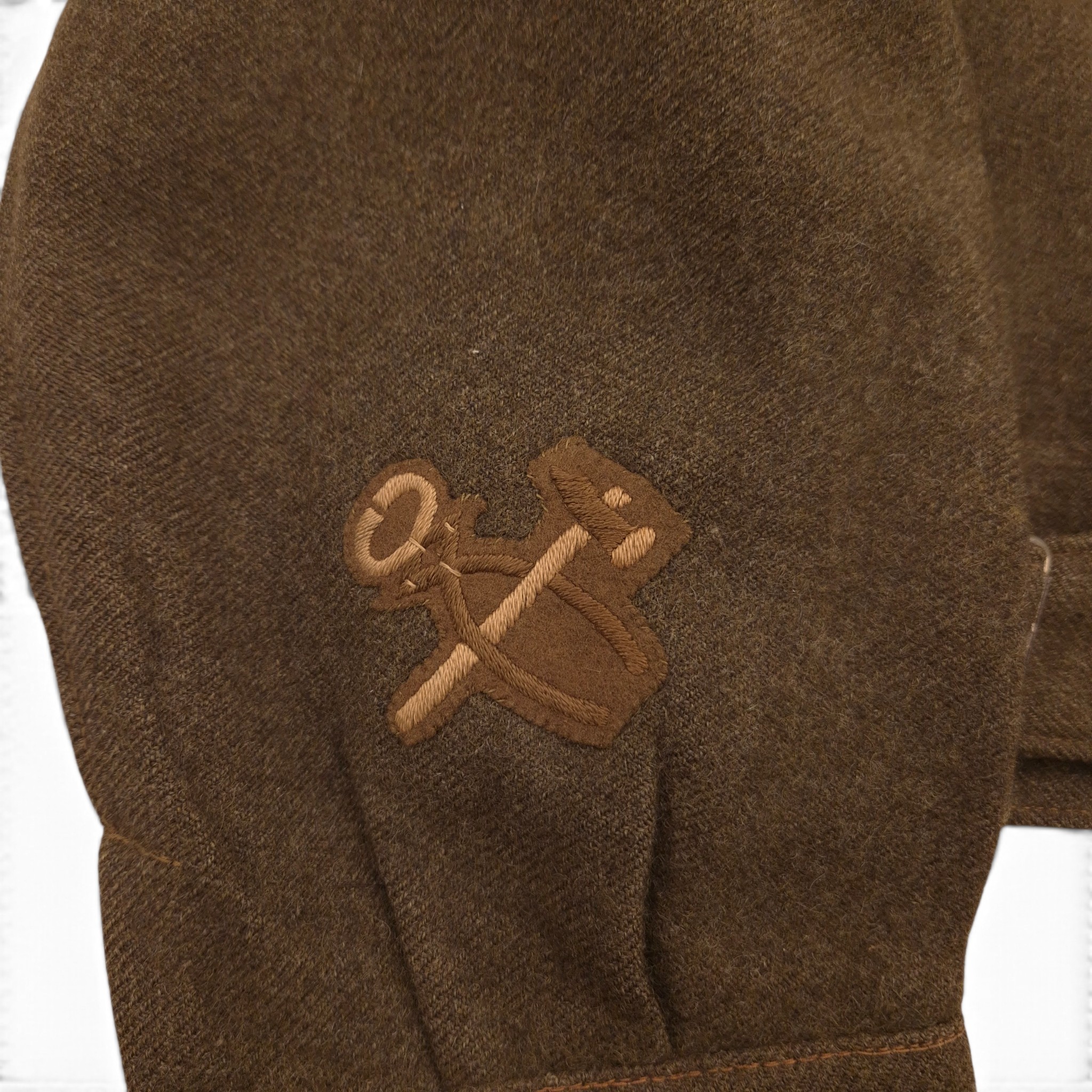 RCEME, 1st Canadian Army - Battle Dress Jacket and Trousers - Image 4