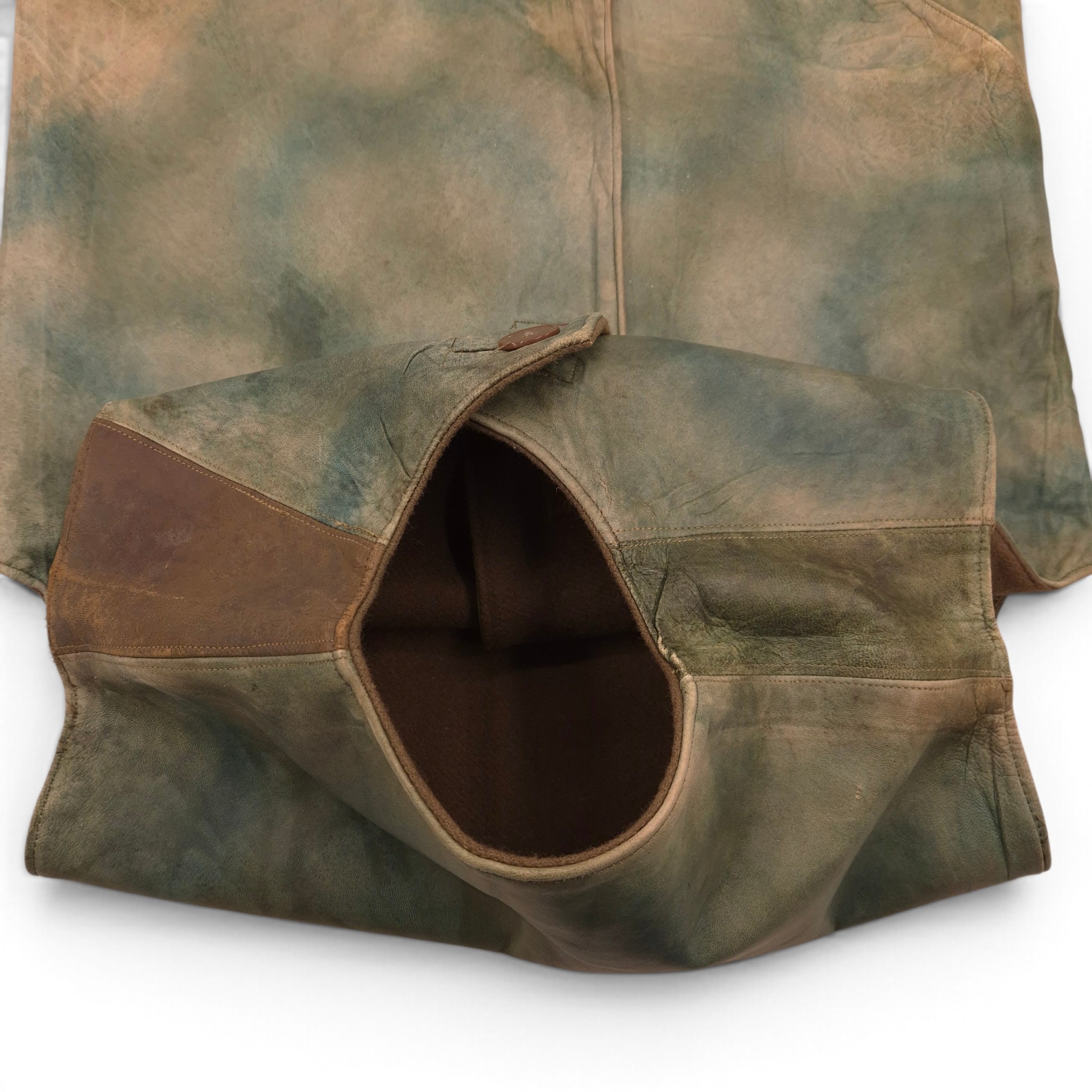 British Camouflaged Leather Jerkin - 1942 - Image 5