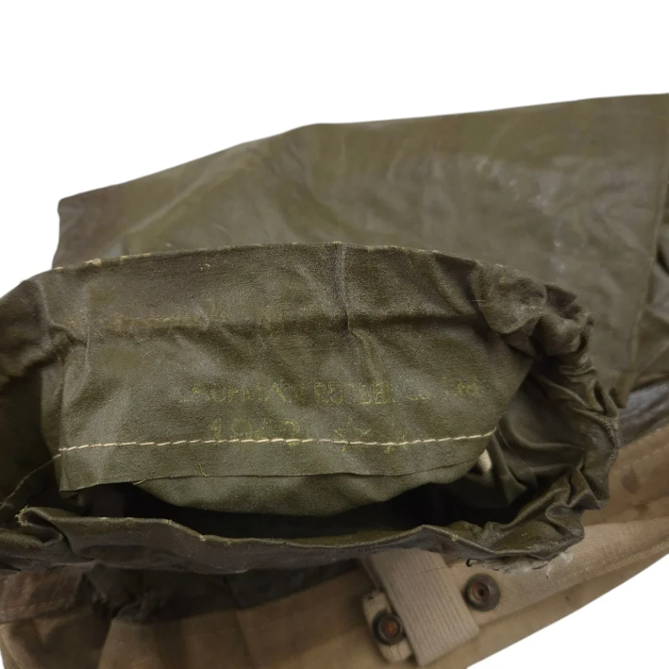 Canadian Anti-Gas Overboots - Image 6