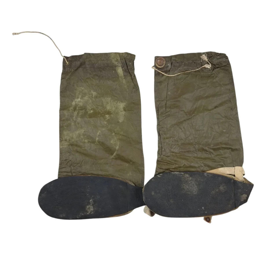 Canadian Anti-Gas Overboots - Image 4