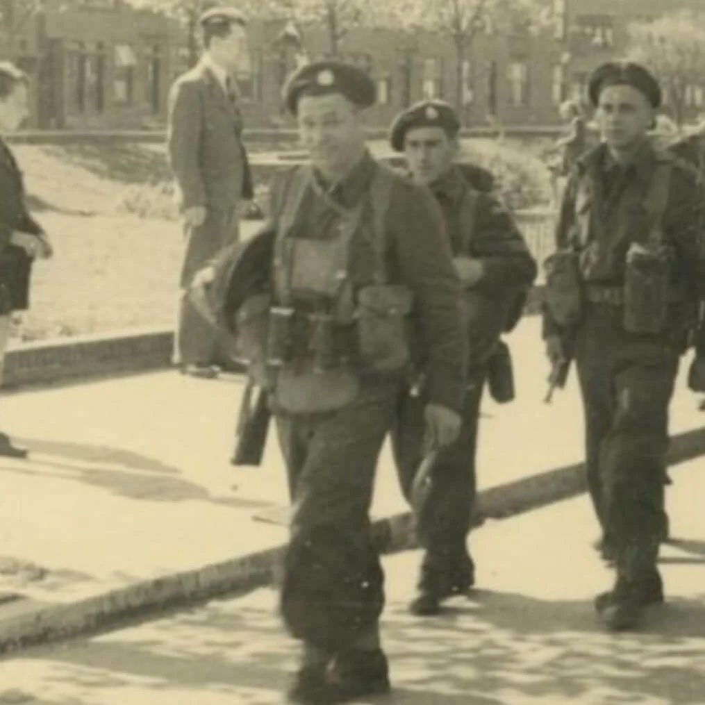 British Body Armour (MRC) - Dated 1944 - Image 11