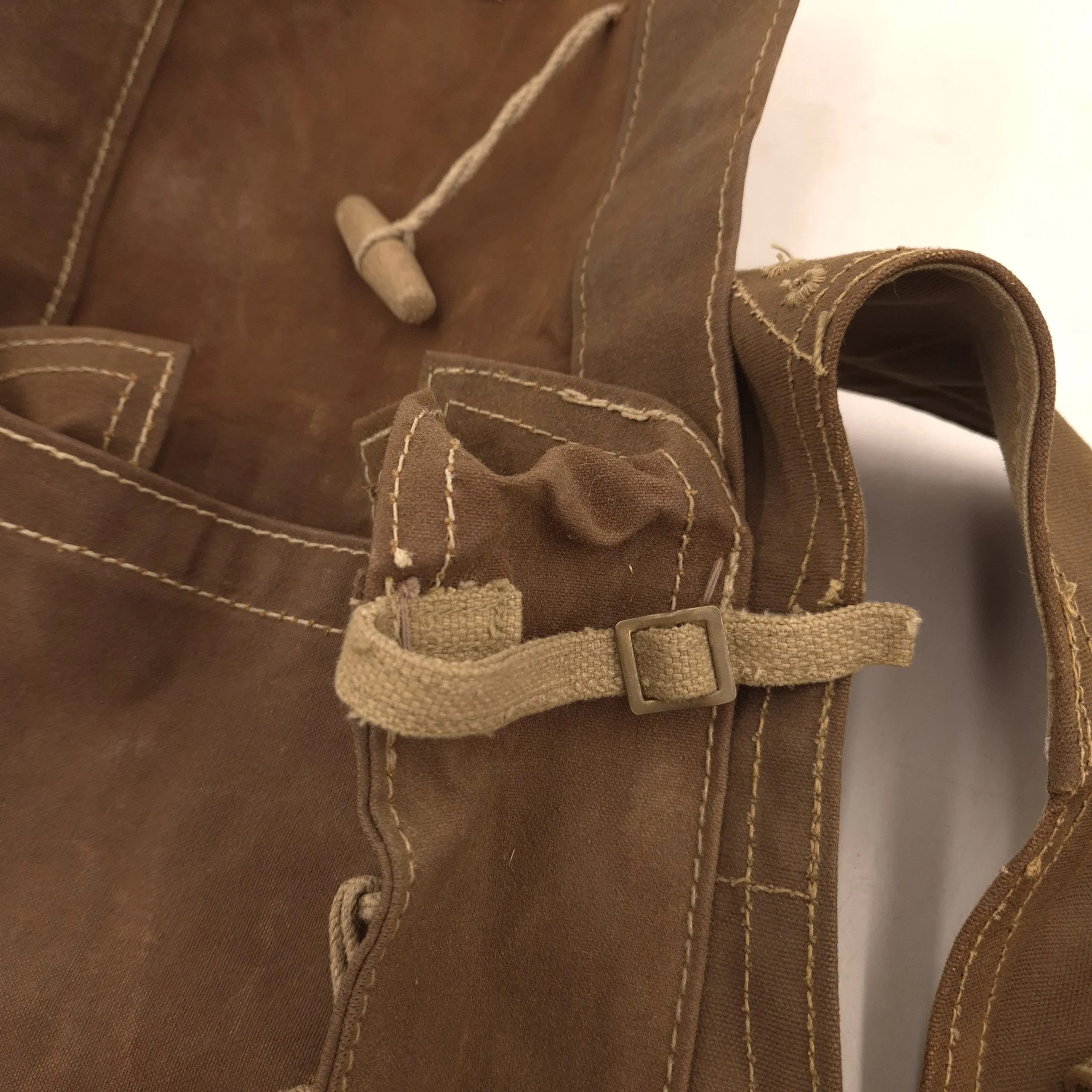 British 'Battle-Jerkin' H&S 1943 - Image 9