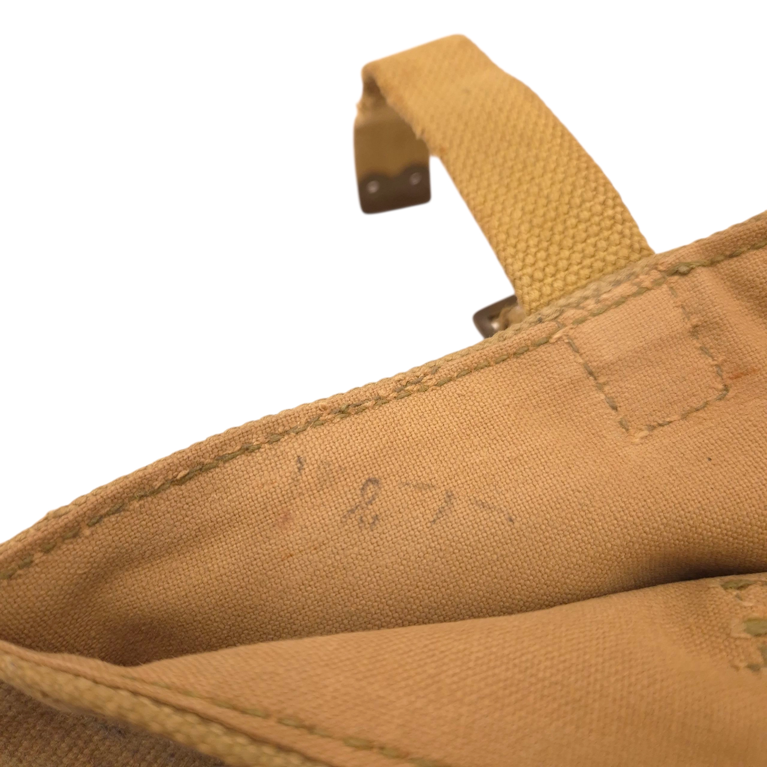 British P37 Entrenchingtool - Image 7