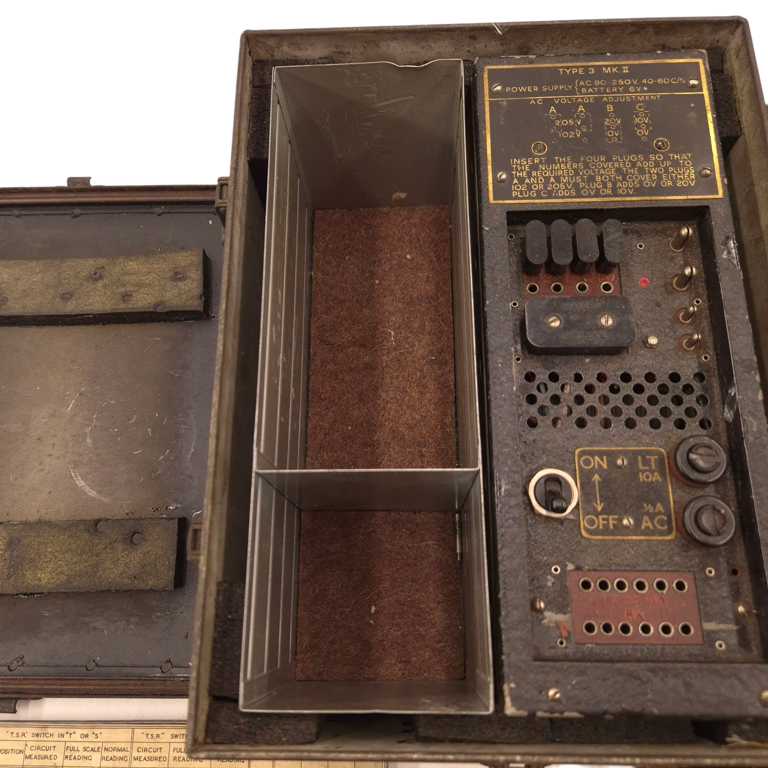 Type 3 MkII Clandestine Transceiver (B2) in Drop Containers - Image 6