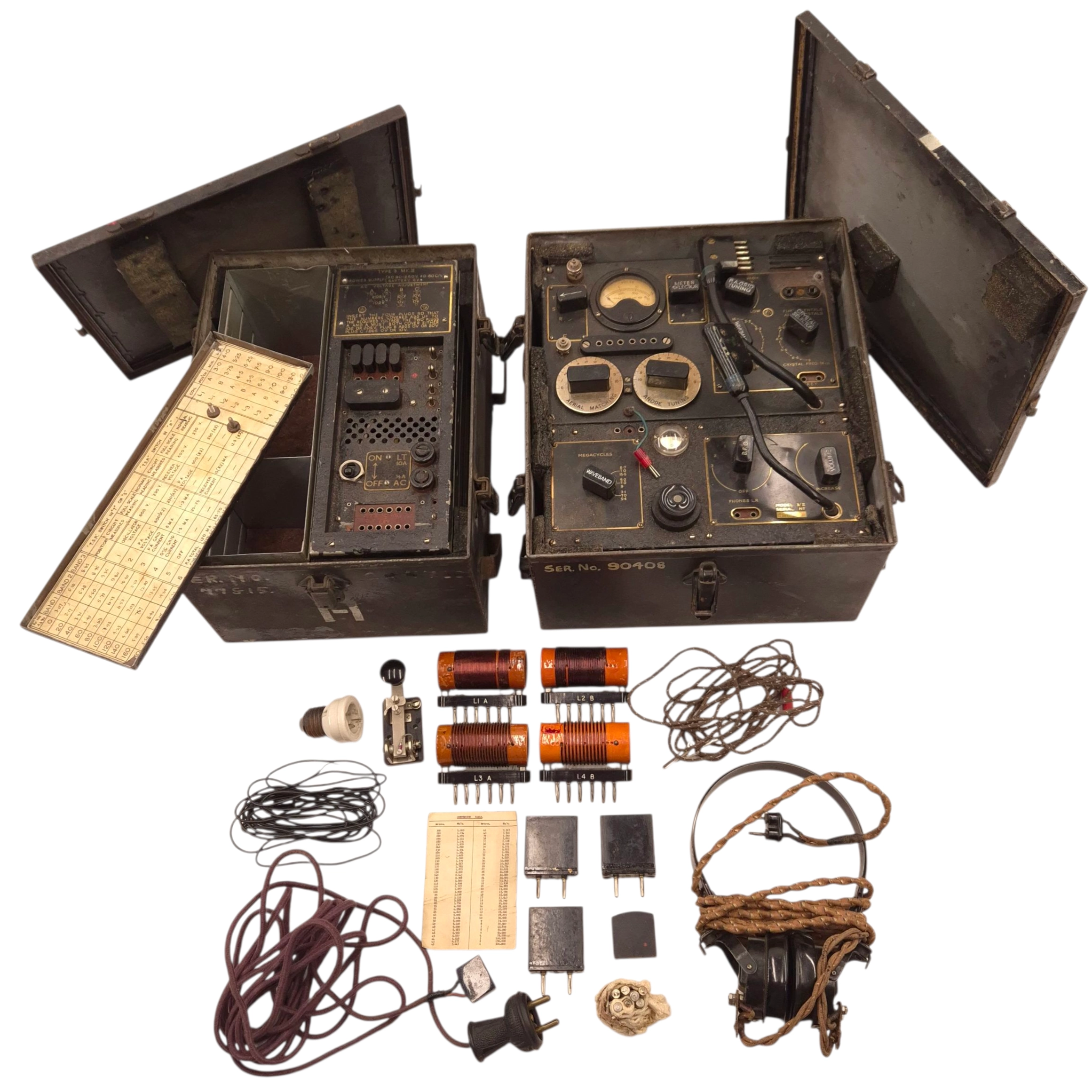 Type 3 MkII Clandestine Transceiver (B2) in Drop Containers