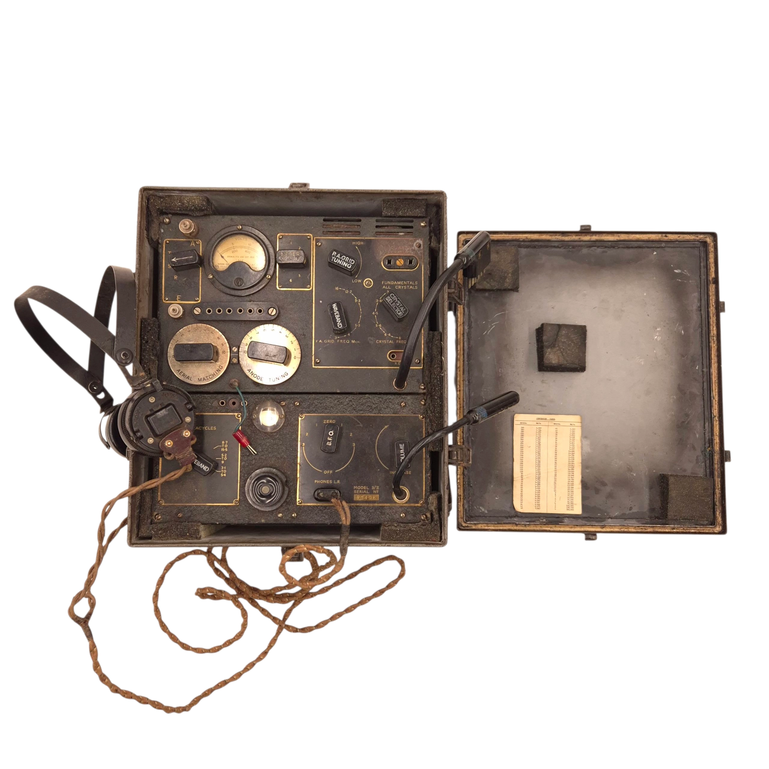 Type 3 MkII Clandestine Transceiver (B2) in Drop Containers - Image 2