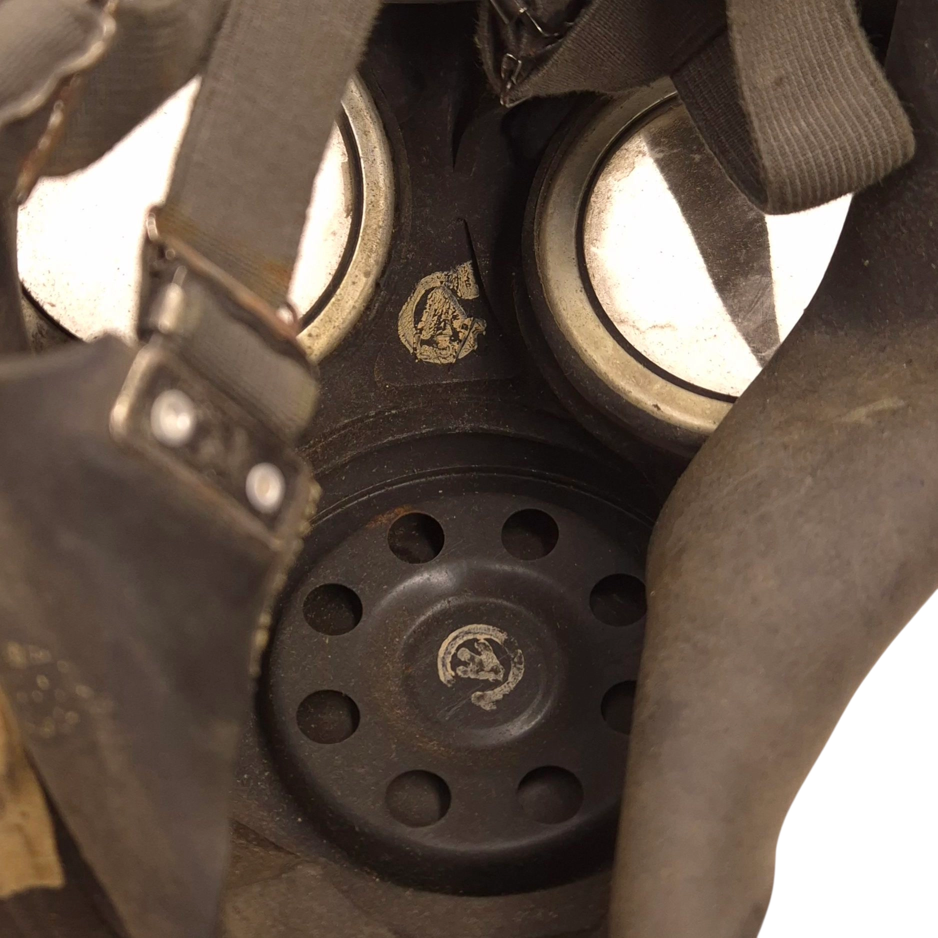 Canadian Light Respirator with bag - ZL&T 1943 - Image 9