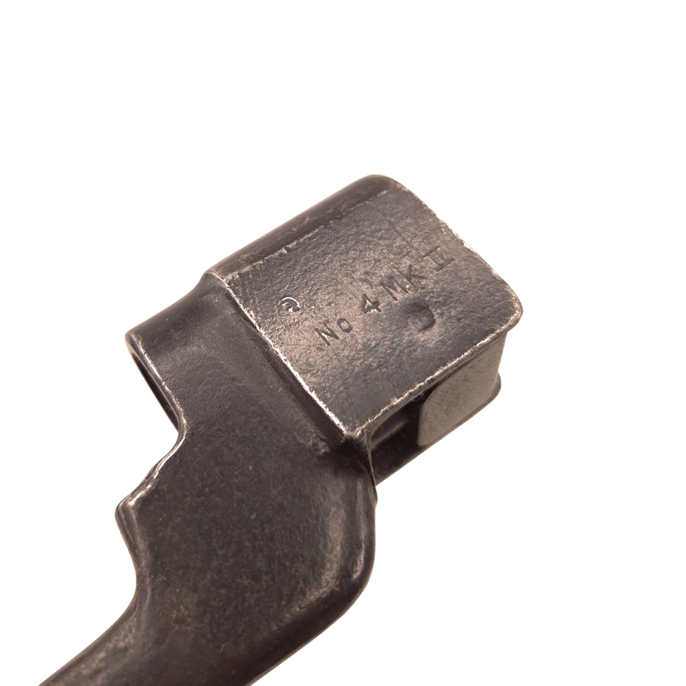 Canadian Long Branch Bayonet 'No4 MkII' with Web Frog - Image 3