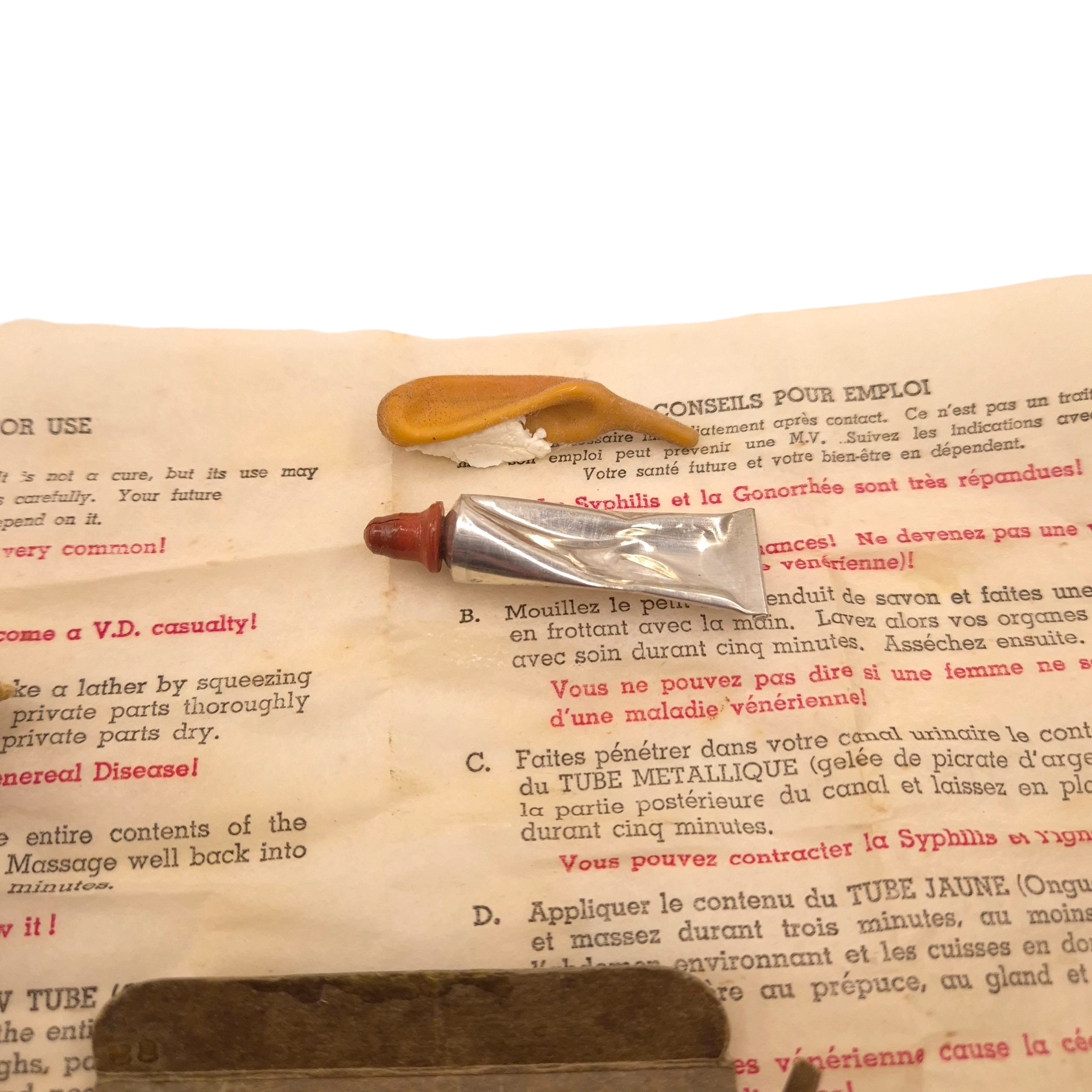 Wyeth Canada "V-Packette" Prophylactic Unit - Image 5