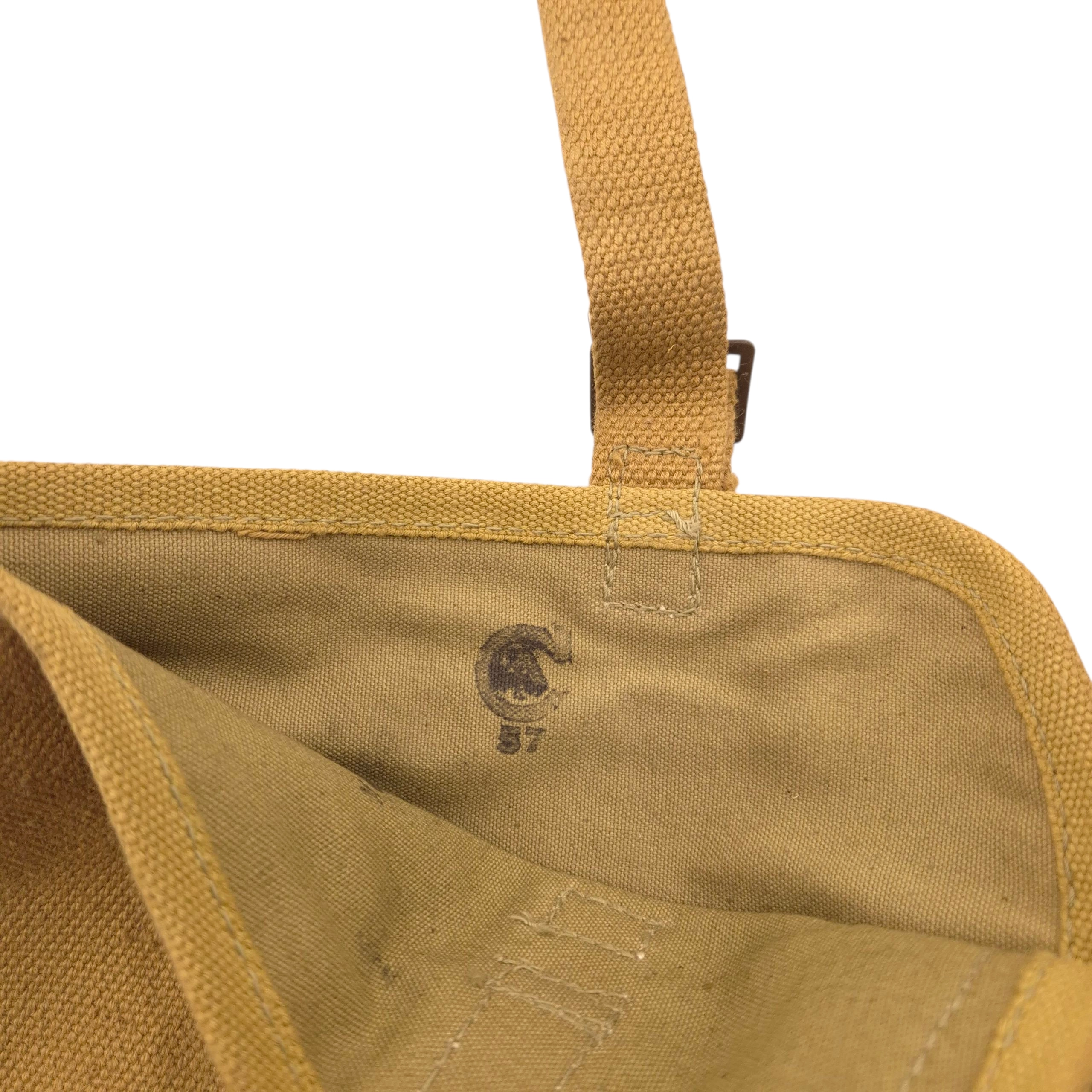 Canadian P37 Entrenchingtool Cover and Helve - Image 4