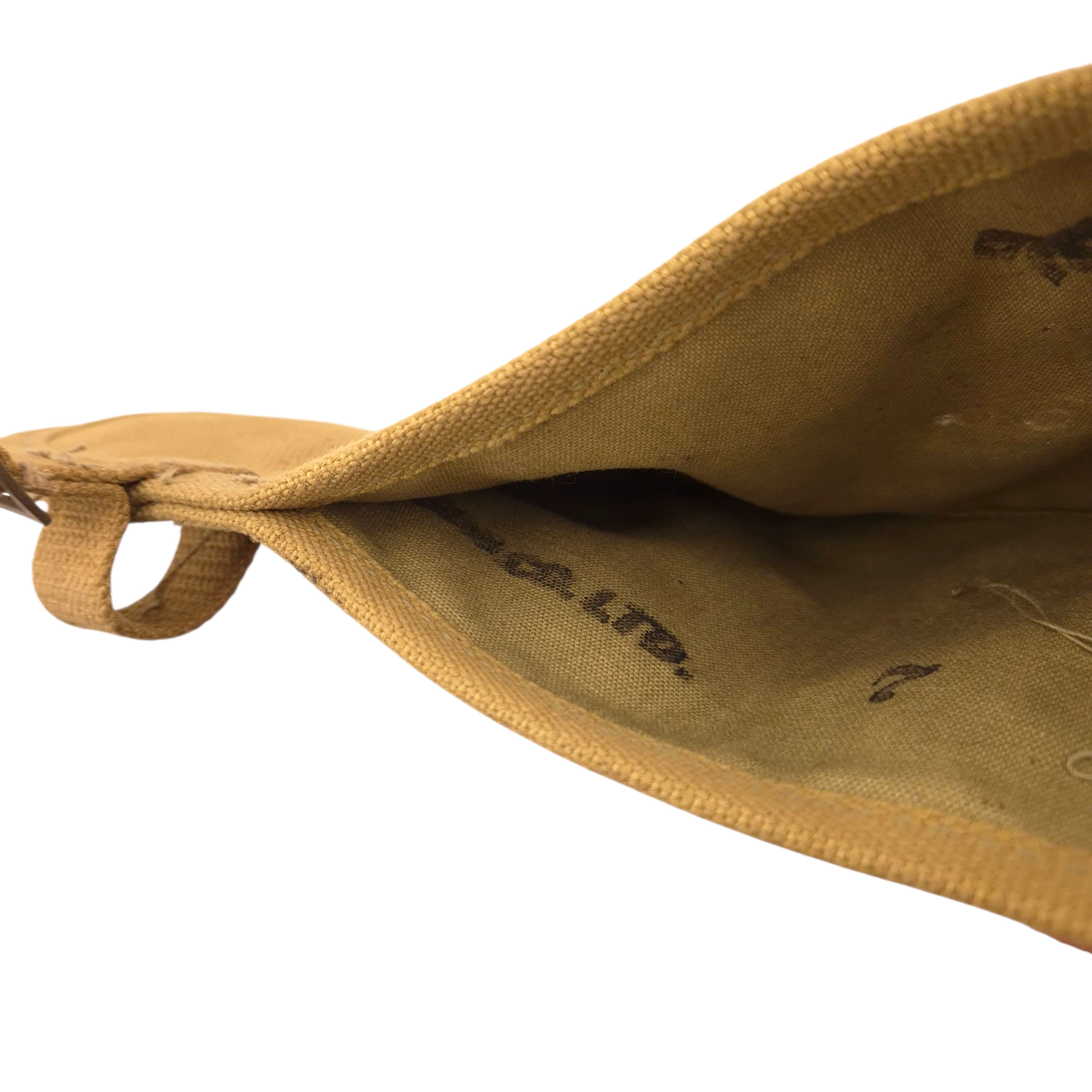 Canadian P37 Entrenchingtool - Image 4