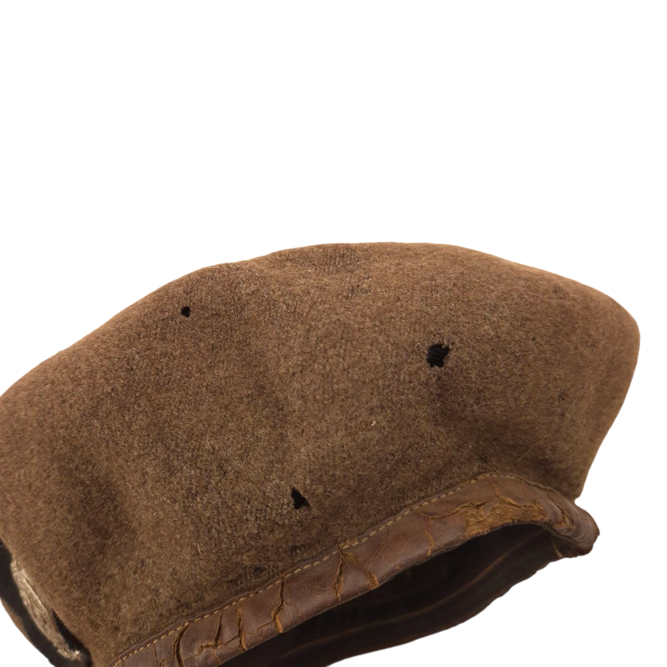 Queen's Own Rifles of Canada - Beret 1945 - Image 10