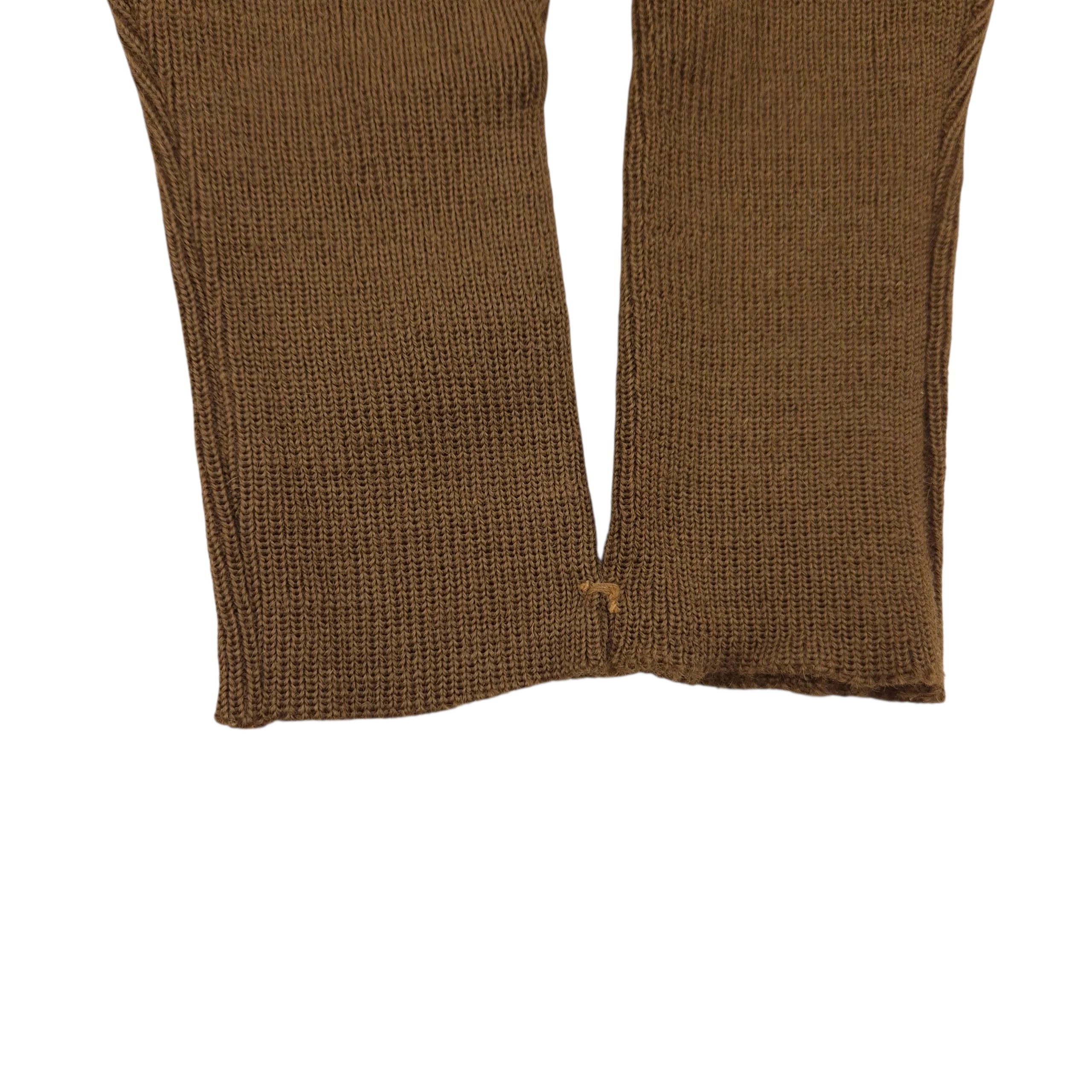 British Woollen Gloves - Joe White, dated 1943 - Image 4