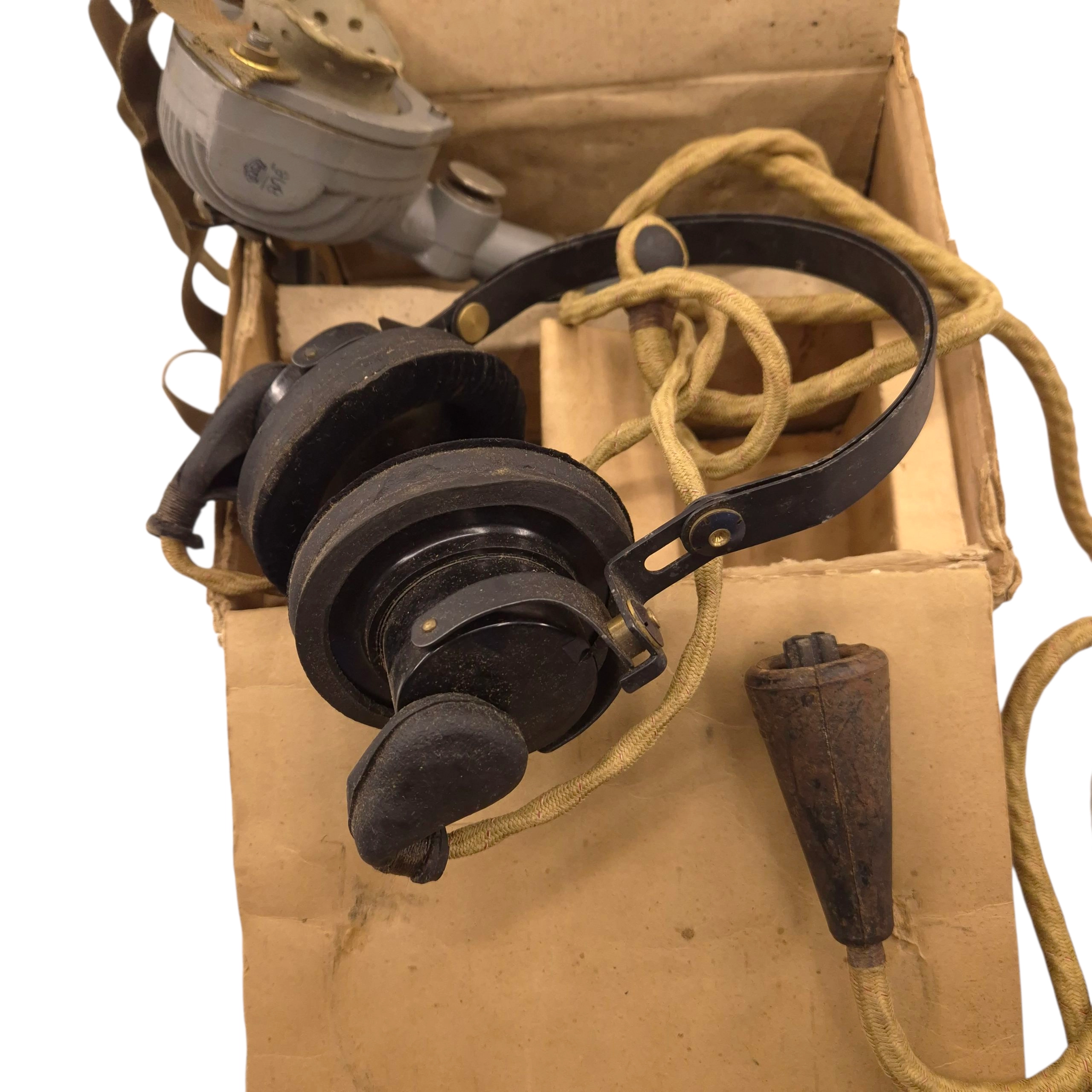 British/Canadian Headphones and Microphone in cardboard-box - Image 4
