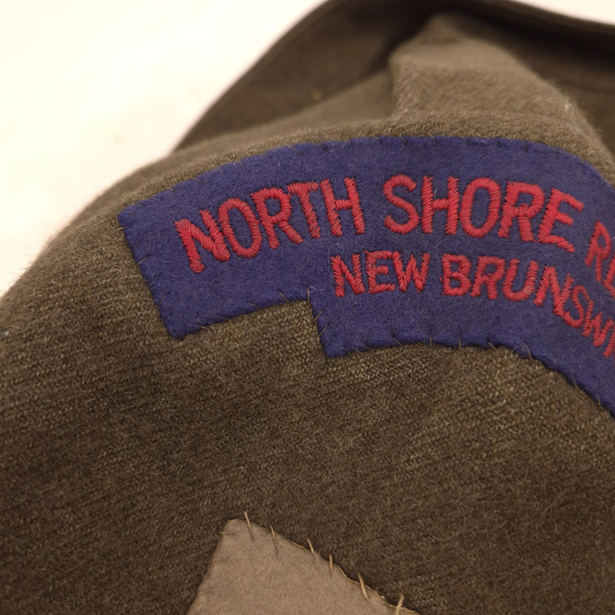 North Shore Regiment (NSR) - Battle Dress Jacket and Equipment - Image 11