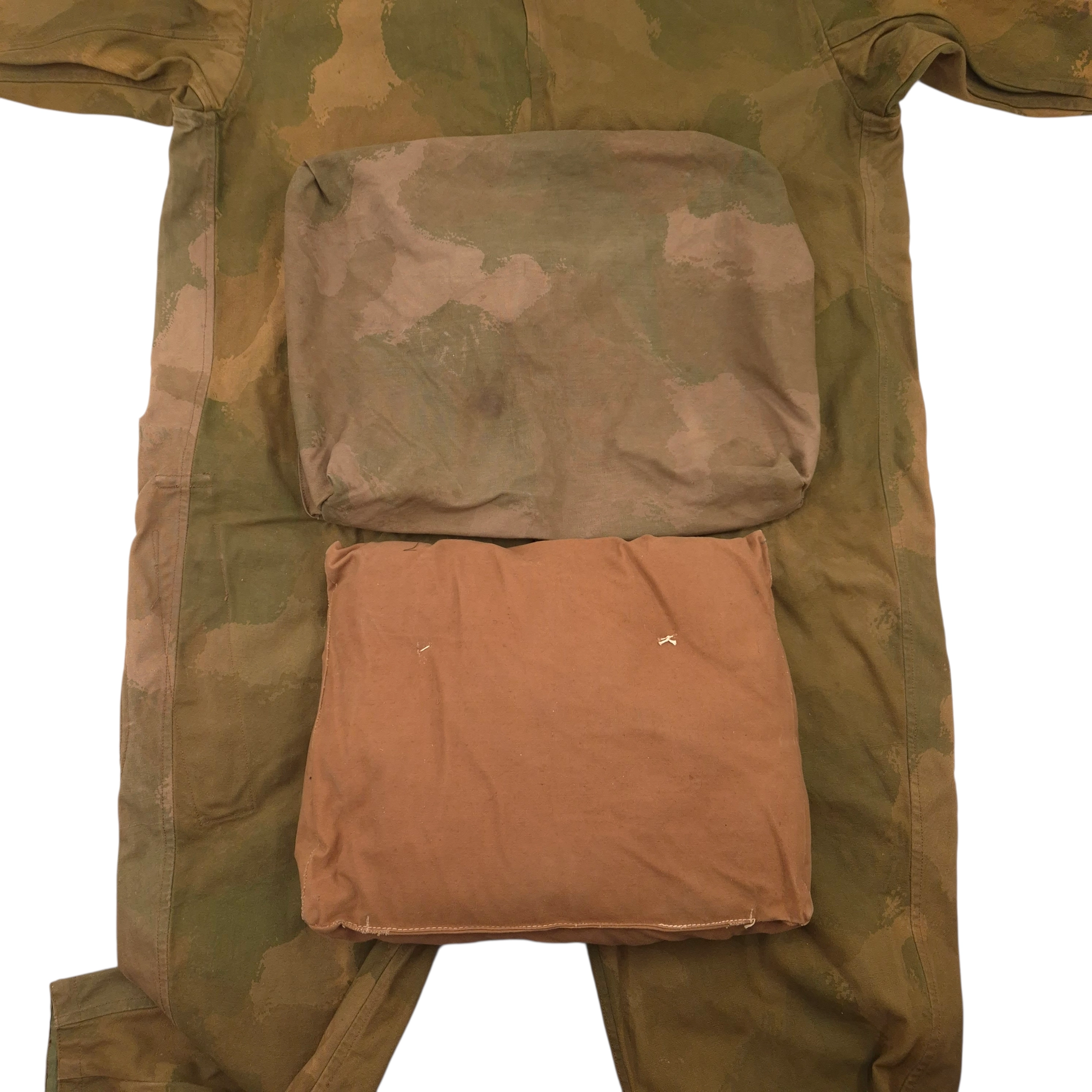 British Cushion 1944 (SOE jumpsuit) - Image 3