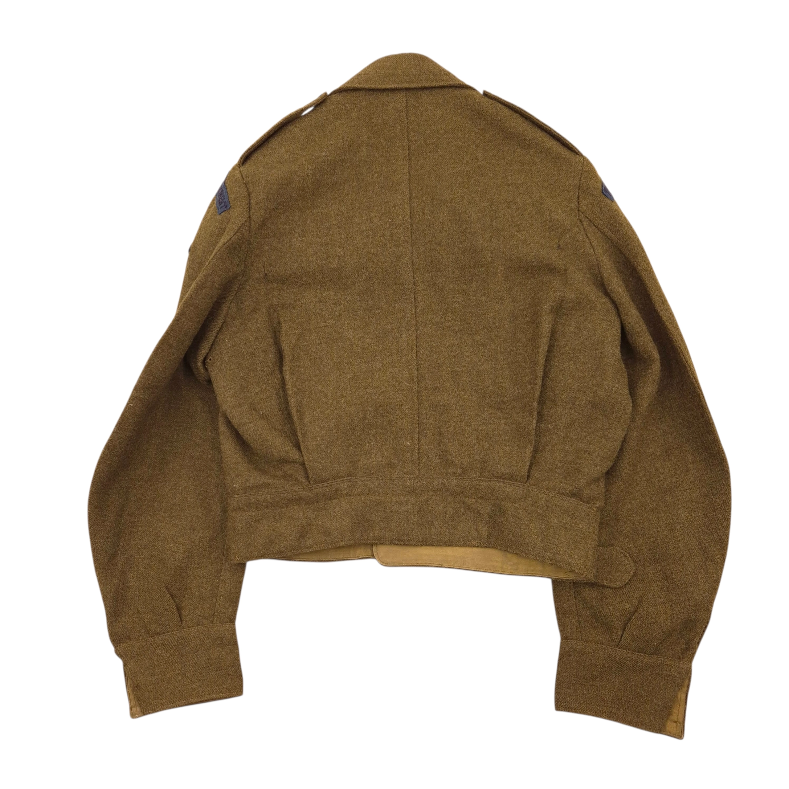 Calgary (Tank) Regiment, 14 CAR - BD Jacket and Beret 1944 - Image 3