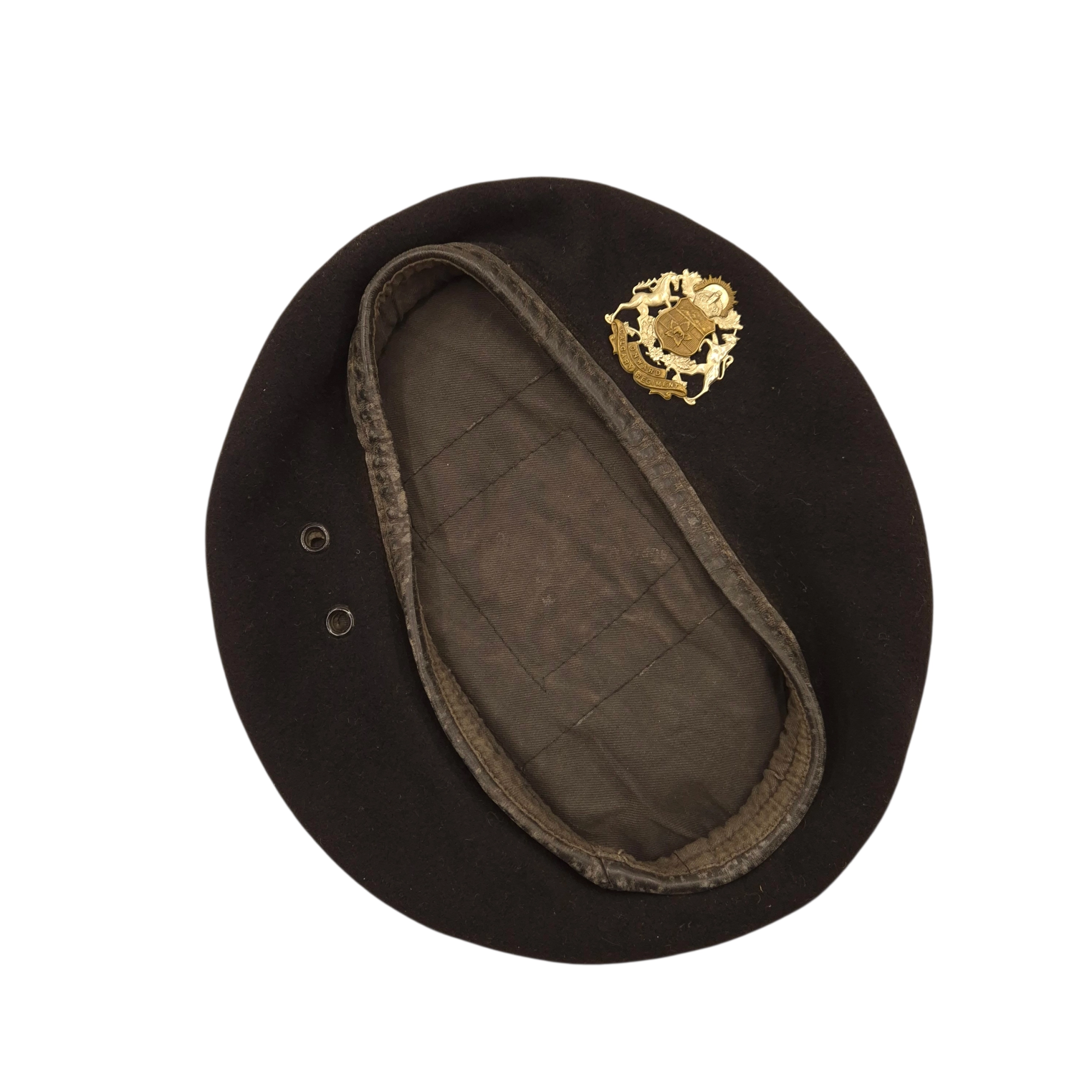 Calgary (Tank) Regiment, 14 CAR - BD Jacket and Beret 1944 - Image 2