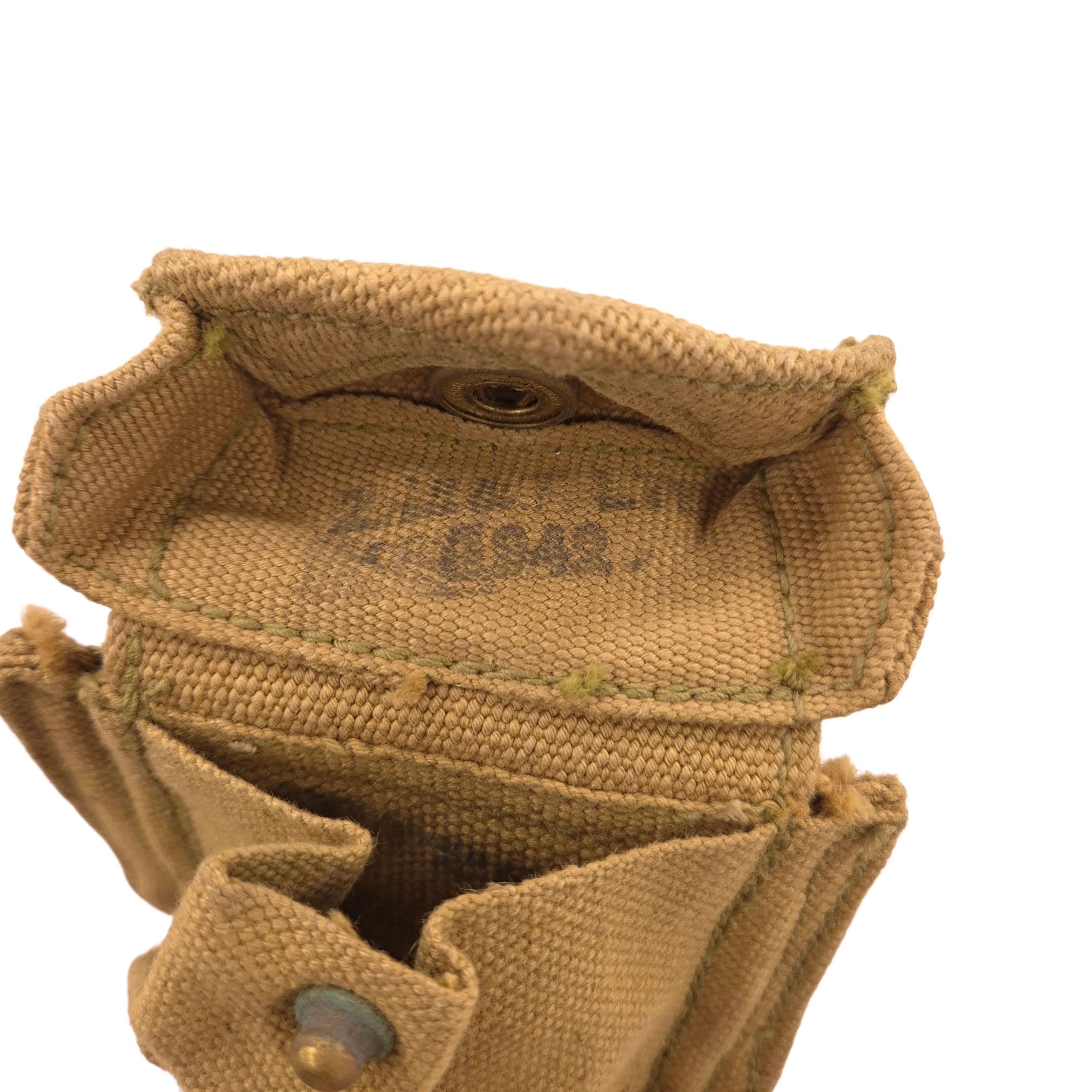 Canadian P37 Pistol Ammunition Pouch 1942 - Image 2
