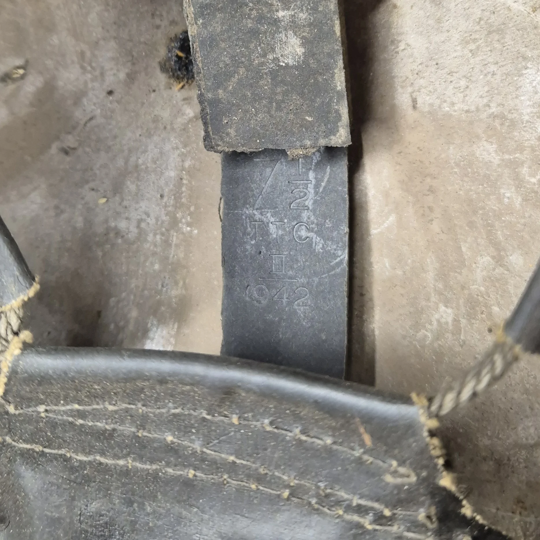 British MkII Camouflage Helmet - F&L 1940 - Image 9