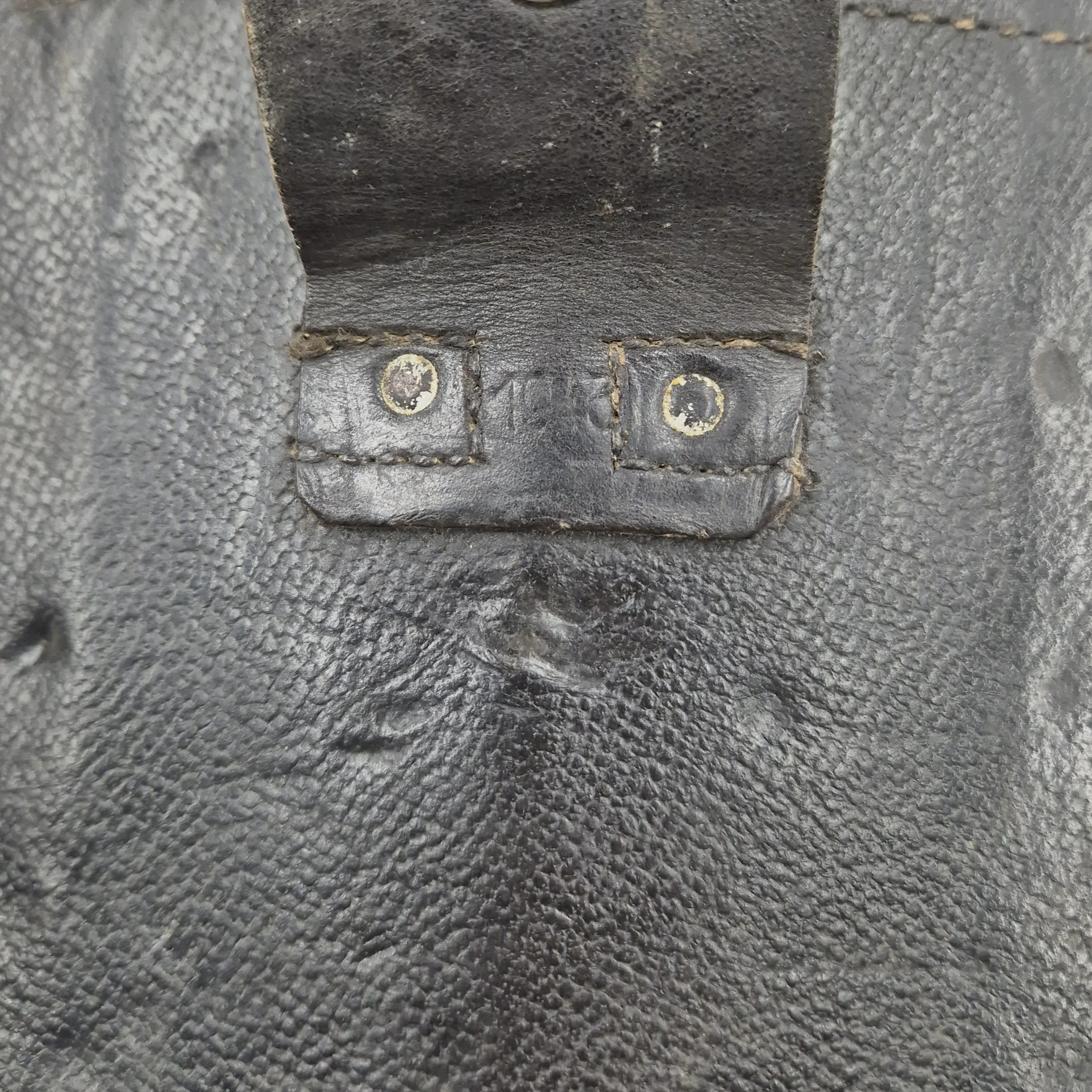 German Folding Shovel and Carrying Case - Image 6