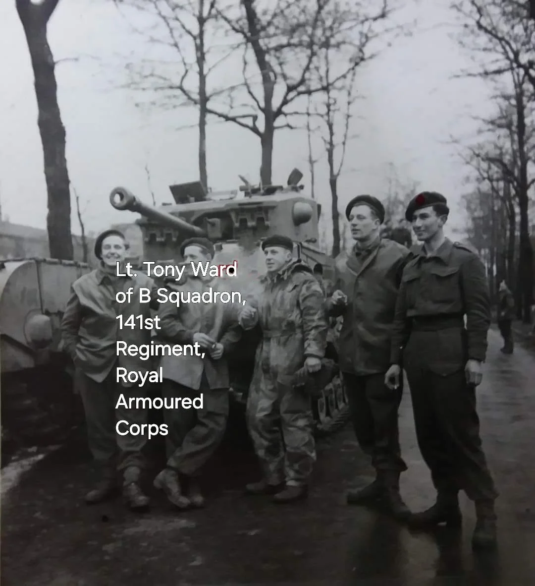 British Camouflage Oversuit Tank Crew - Image 16