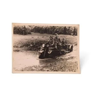German WH press photograph showing a Kettenkrad 1943
