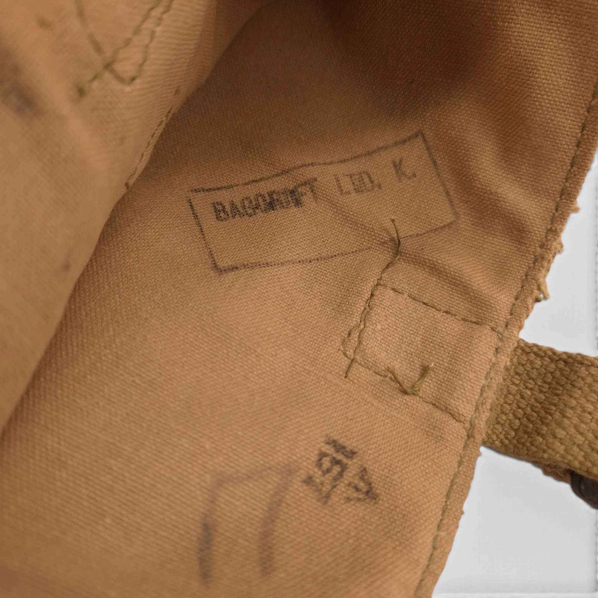 British P37 Entrenchingtool Carrier - Bagcraft Ltd - Image 3